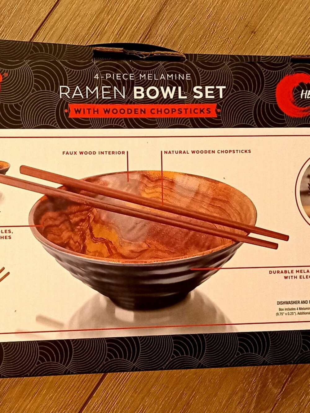 NEW IN BOX- 4 PIECE PARINI RAMEN BOWL SET- WITH WOODEN CHOPSTICKS